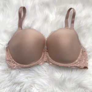 Dream Angels Victoria Secret bra. Size 36DDD